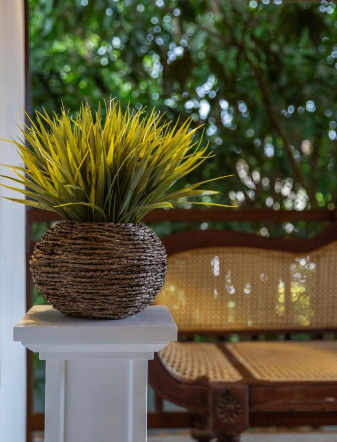 Ballarat Luxury Villa - Hikkaduwa Extérieur photo